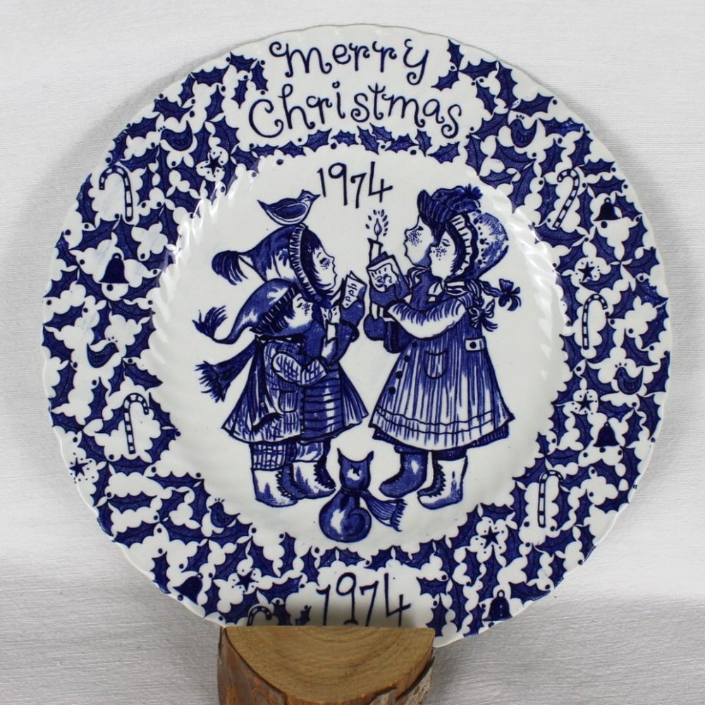 A Happy Holiday to You Royal Crownford 1974 Staffordshire England Norma Sherman